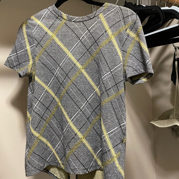 Zara trafaluo top with buttons in the back in great use condition size small - Picture 2 of 4